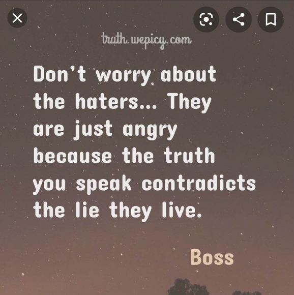 Meet your Posher - Picture 3 of 5